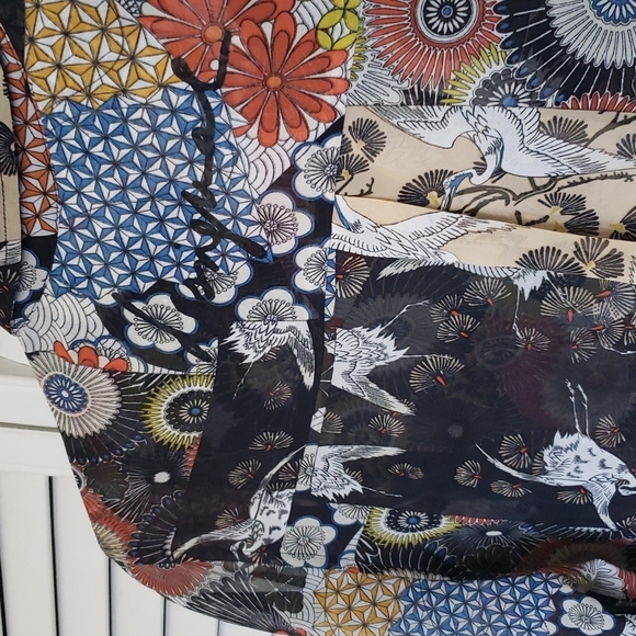 Desigual Dark Floral Abstract Print Sheer Button Front Tunic Blouse, Siz… - Picture 10 of 11